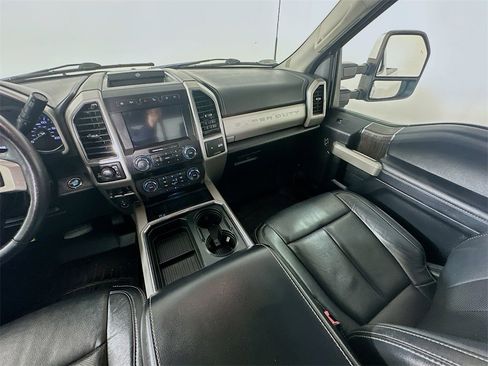 Used 2020 Ford F250 Lariat w/ Tremor Off-Road Package image 11