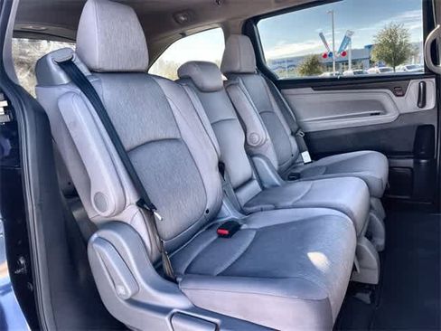 Used 2018 Honda Odyssey EX image 14