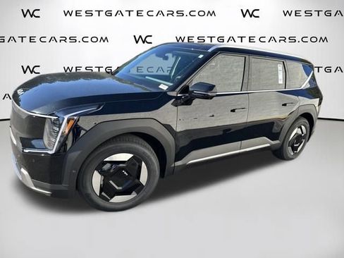 New 2026 Kia EV9 Wind AWD/4WD image 1