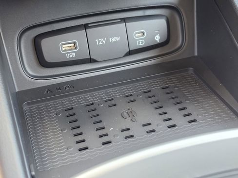 New 2026 Hyundai Venue SEL FWD image 26