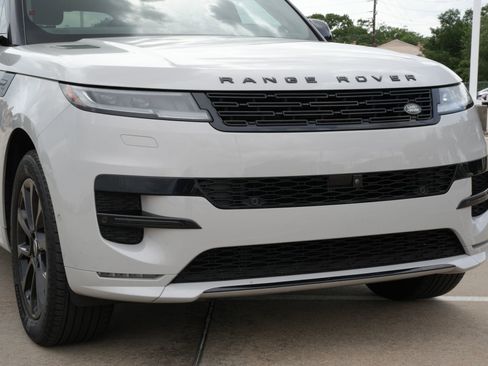 Used 2024 Land Rover Range Rover Sport Dynamic SE AWD/4WD image 27
