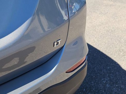 Used 2024 Chevrolet Equinox LT image 29