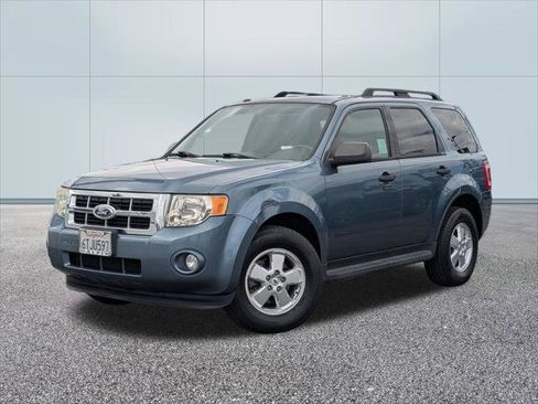 Used 2012 Ford Escape XLT FWD image 1