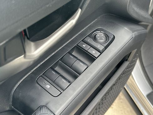 Used 2024 Toyota Tacoma TRD Sport AWD/4WD image 13