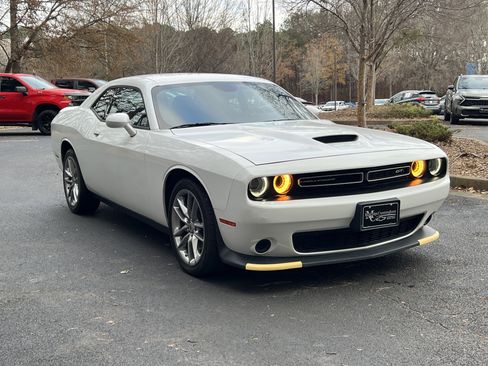 Used 2023 Dodge Challenger GT image 3