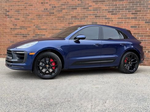 Used 2022 Porsche Macan GTS image 1
