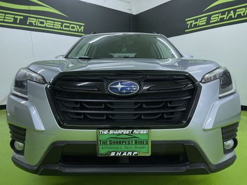 Used 2023 Subaru Forester Premium AWD/4WD image 3