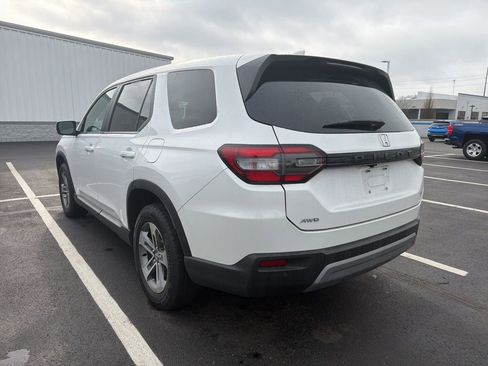 Used 2023 Honda Pilot EX-L image 2