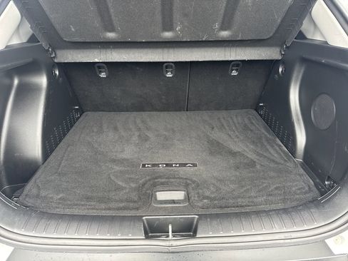 Used 2024 Hyundai Kona Limited image 25