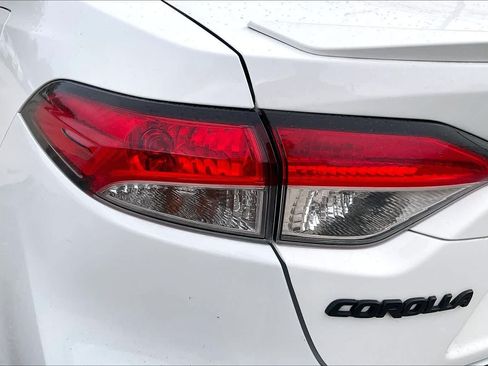 Used 2024 Toyota Corolla SE FWD image 28
