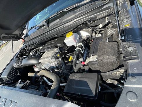 Used 2024 RAM 1500 Laramie AWD/4WD image 55