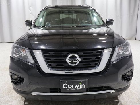 Used 2019 Nissan Pathfinder SL image 7