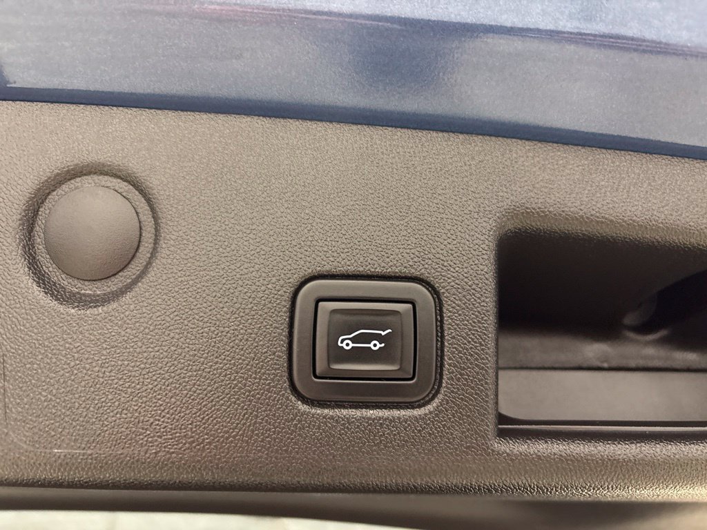 Used 2024 Chevrolet Equinox LT AWD/4WD image 38