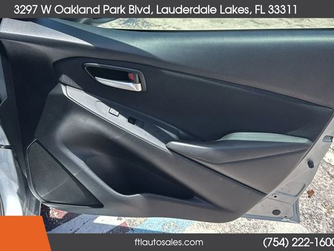 Used 2020 Toyota Yaris LE FWD image 36