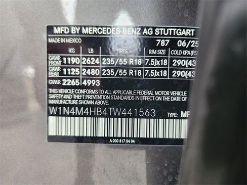 Certified 2026 Mercedes-Benz GLB 250 4MATIC image 24