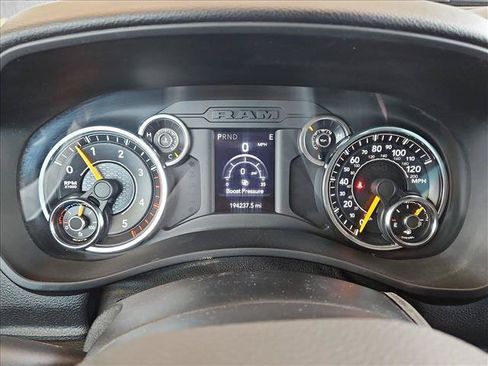 Used 2019 RAM 2500 Big Horn AWD/4WD image 11
