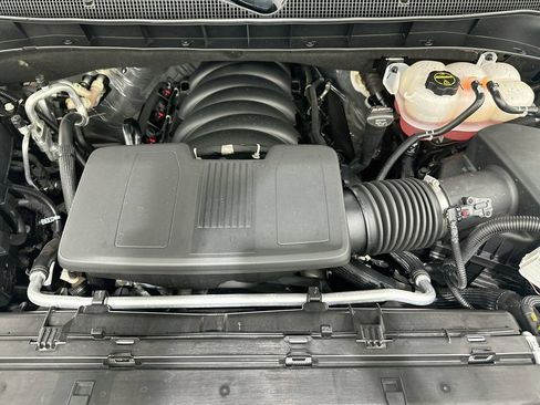 Used 2025 Chevrolet Tahoe High Country AWD/4WD image 30