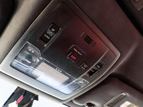 Used 2017 Lexus RC F w/ Premium Package image 27