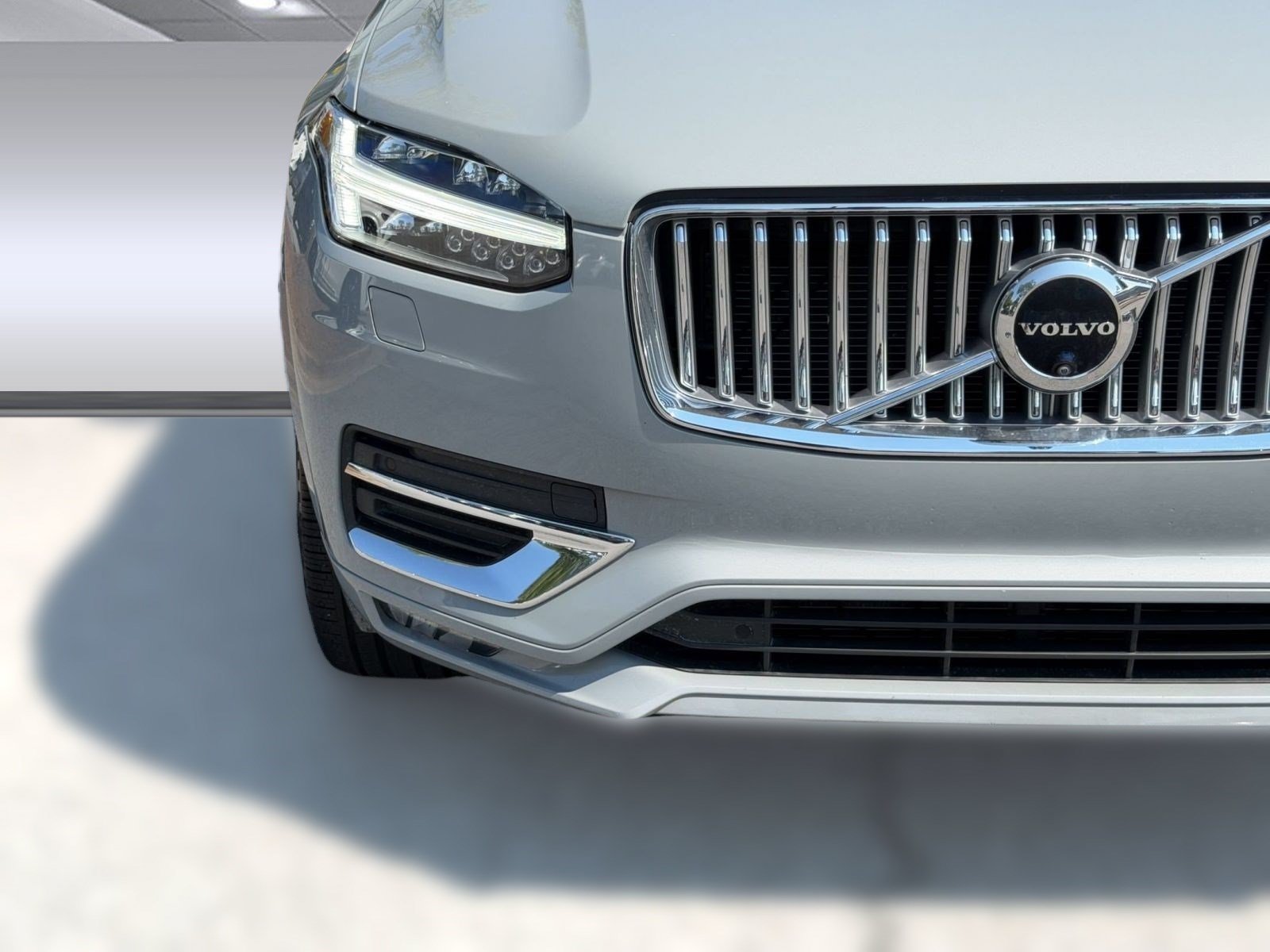 Certified 2024 Volvo XC90 B6 Plus w/ Protection Package Premier AWD/4WD image 12