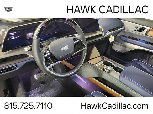 New 2026 Cadillac Vistiq Premium Luxury AWD/4WD image 12