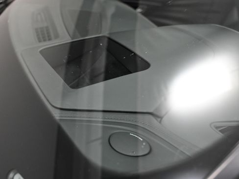 Used 2021 Audi RS Q8 w/ Carbon Optic Package image 41