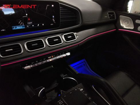 Used 2022 Mercedes-Benz GLS 450 4MATIC image 25