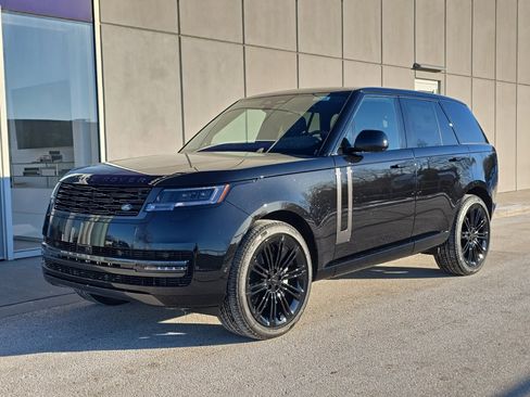 New 2026 Land Rover Range Rover SE image 1