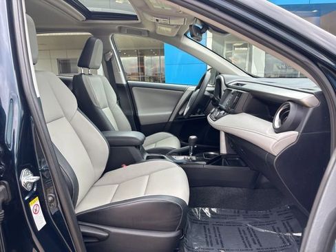 Used 2017 Toyota RAV4 Limited w/ Carpet Mat Package AWD/4WD image 21