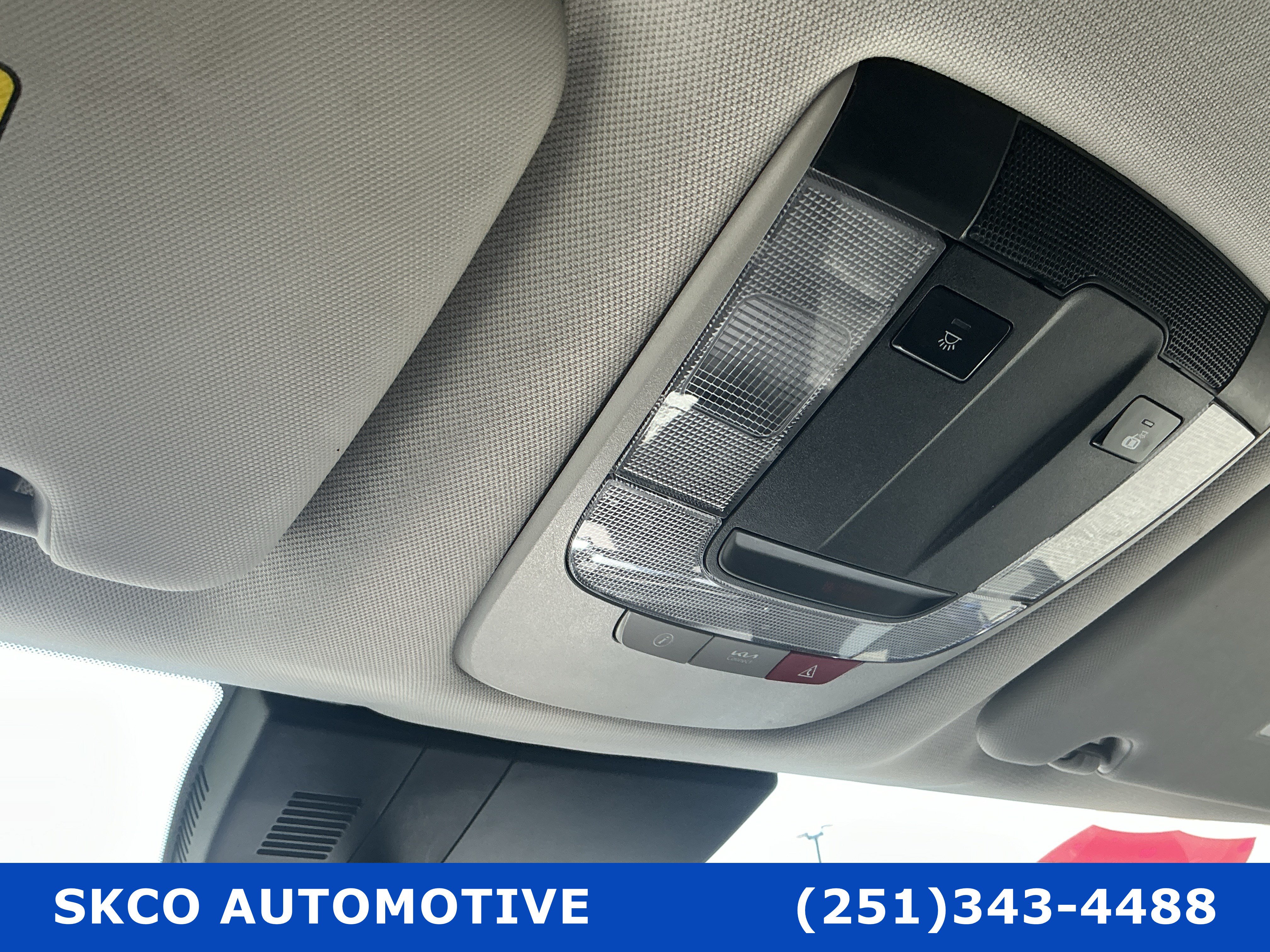 Used 2023 Kia Sportage EX FWD image 26