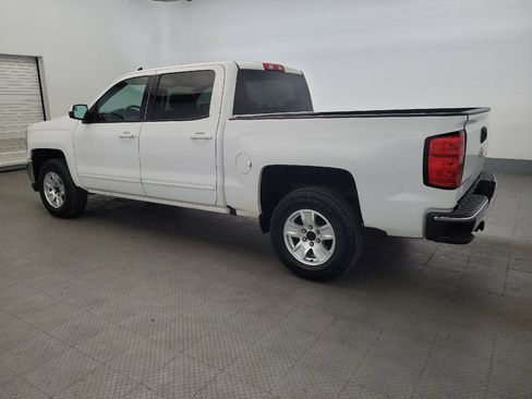 Used 2018 Chevrolet Silverado 1500 LT AWD/4WD image 3