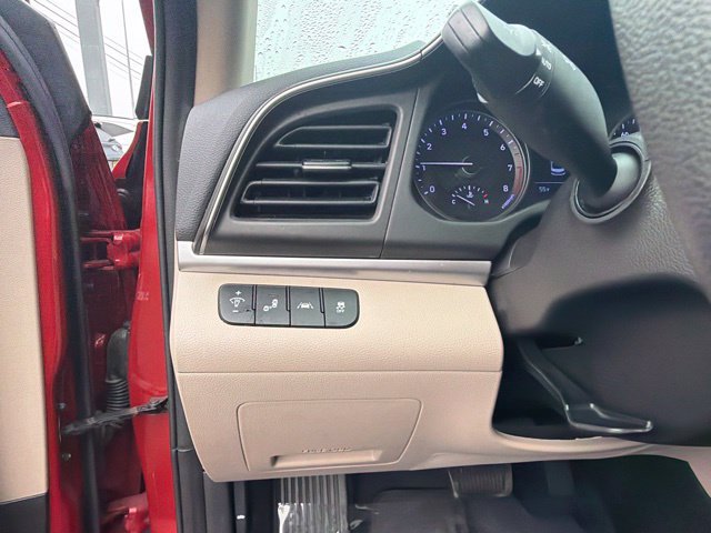 Used 2019 Hyundai Elantra SEL FWD image 24