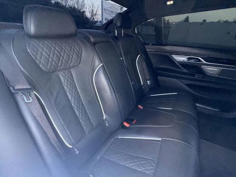 Used 2017 BMW 750i 750i Sedan 4D image 52