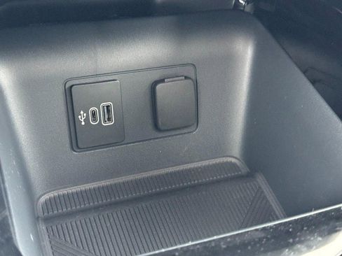 New 2026 Ford Explorer Platinum w/ LUX Leather Package image 16