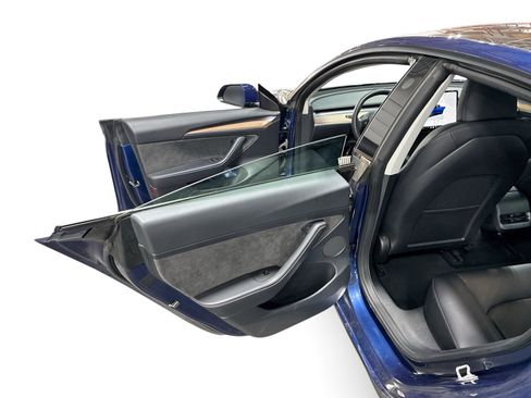 Certified 2023 Tesla Model 3 Performance AWD/4WD image 10