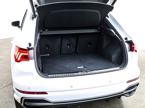 Used 2025 Audi Q3 2.0T Premium Plus w/ Premium Plus Package image 24