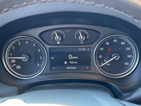 Used 2024 Buick Enclave Essence image 17