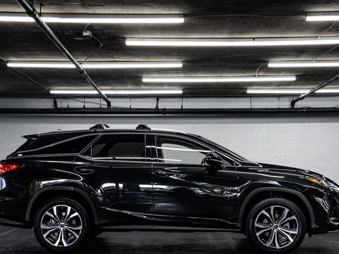 Used 2022 Lexus RX 350L FWD w/ Premium Package image 6