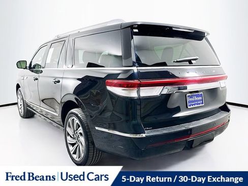 Certified 2022 Lincoln Navigator L Reserve image 5