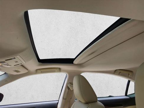 Used 2014 Lexus ES 350 w/ Premium Package FWD image 13