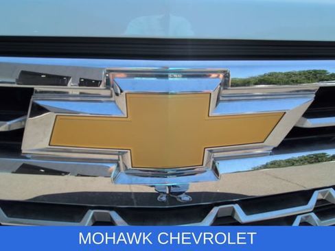 Used 2025 Chevrolet Silverado 1500 LTZ w/ LTZ Premium Package AWD/4WD image 32