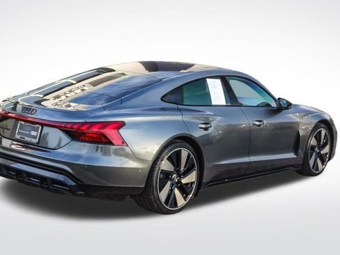 Used 2023 Audi e-tron GT Prestige w/ Prestige Package image 8