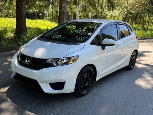 Used 2016 Honda Fit LX image 9