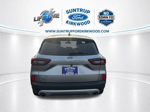 Used 2024 Ford Escape Active FWD image 4