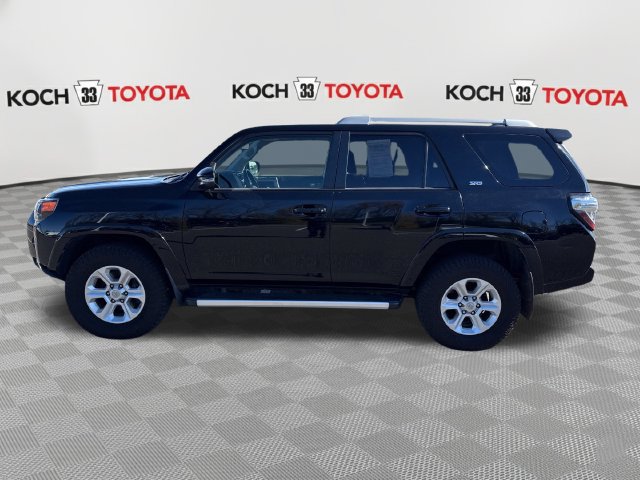 Used 2018 Toyota 4Runner SR5 Premium AWD/4WD image 4
