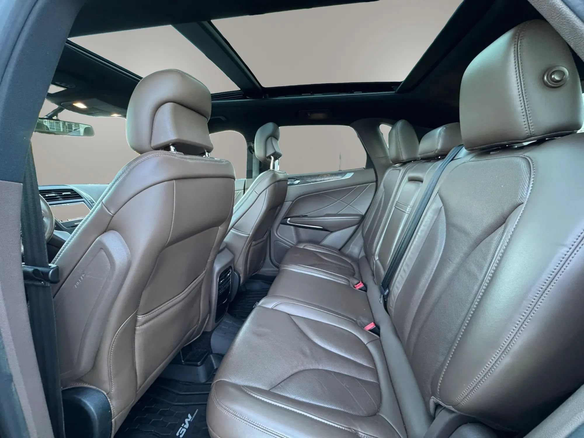 Used 2017 Lincoln MKC Reserve FWD image 14