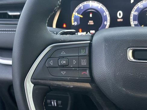 New 2026 Jeep Grand Cherokee Altitude image 25