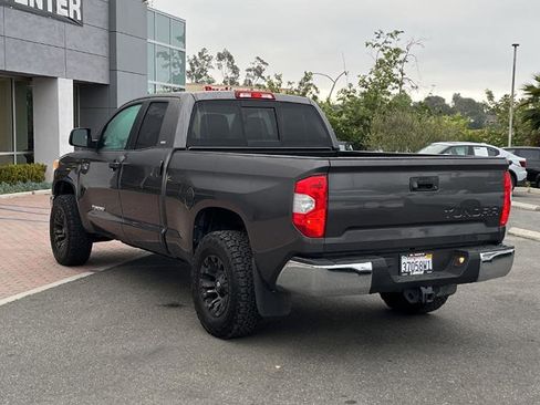 Used 2015 Toyota Tundra SR5 w/ SR5 Upgrade Package image 7