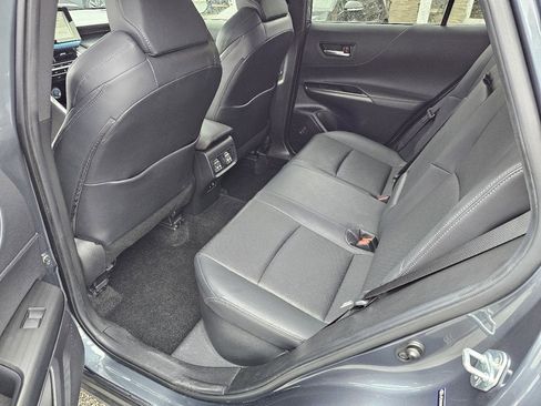 Used 2021 Toyota Venza Limited AWD/4WD image 11