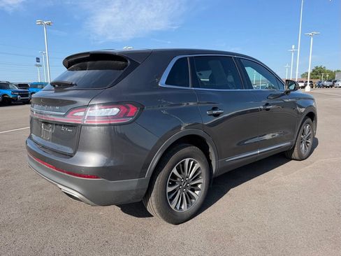 Used 2020 Lincoln Nautilus Reserve AWD/4WD image 5