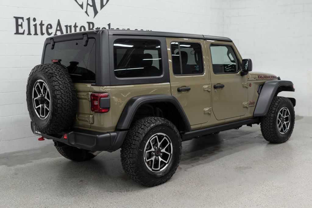 Used 2026 Jeep Wrangler Unlimited Rubicon AWD/4WD image 33